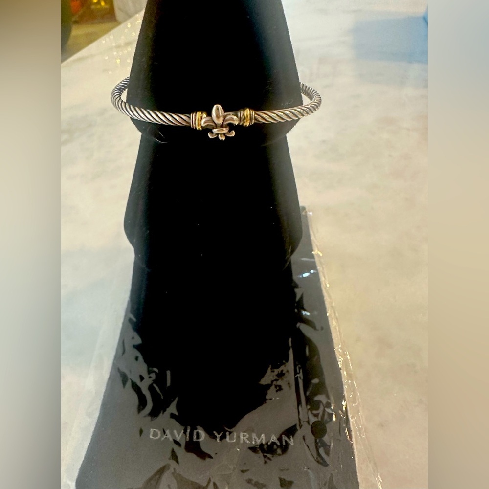 David Yurman Fleur de Lis bracellet
